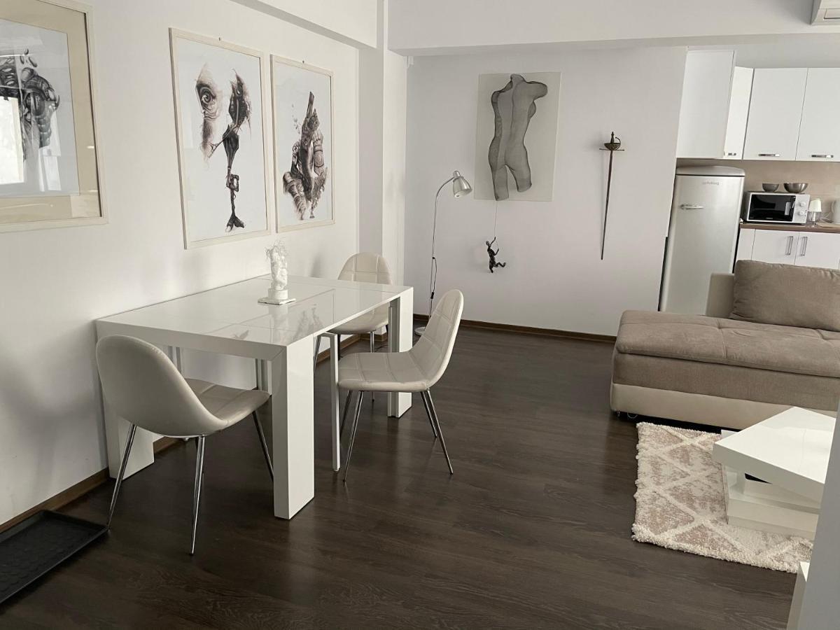 The Artist - Copou Appartement Iasi Buitenkant foto